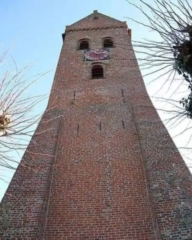 누군가 지켜보고 있는 느낌