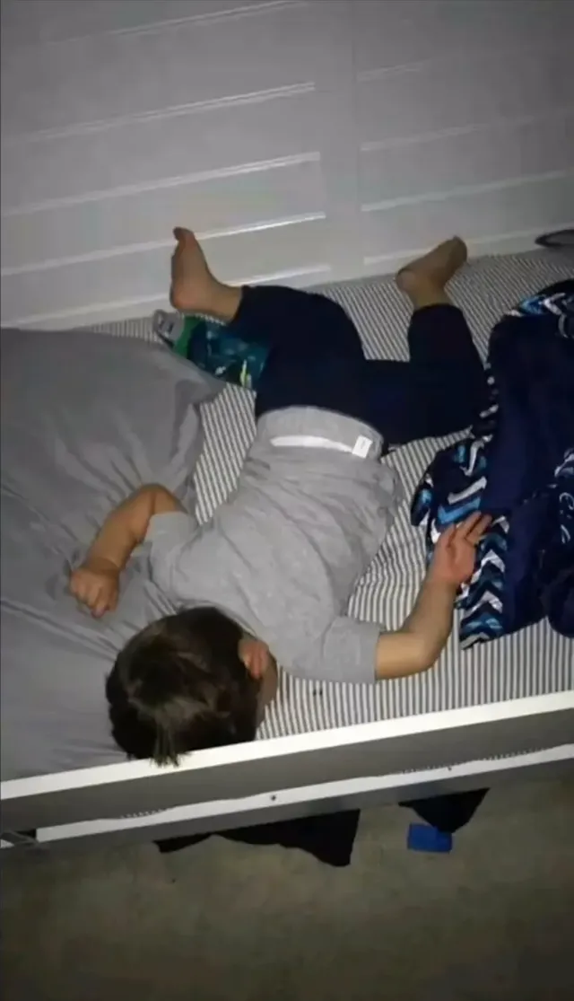 독일 어린이가 자는 방법...jpg