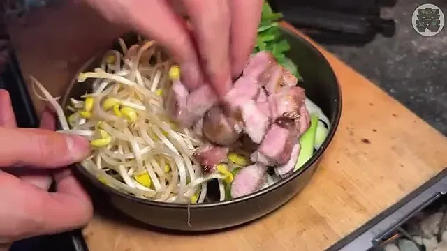 캠핑장에서 한식?을 해먹는 일본인