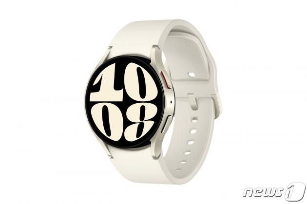 삼성전자가 7월 26일 서울 강남구 코엑스에서 열린 '갤럭시 언팩 2023' 행사에서 갤럭시 워치6와 갤럭시 워치6를 공개했다. (삼성전자 제공) 2023.7.26/뉴스1