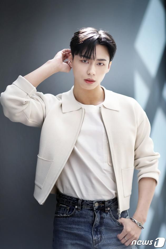 그룹 디케이지(DKZ) 경윤 / DBC뉴스