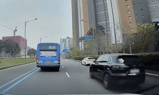 (유튜브 '한문철TV' 갈무리) / DBC뉴스