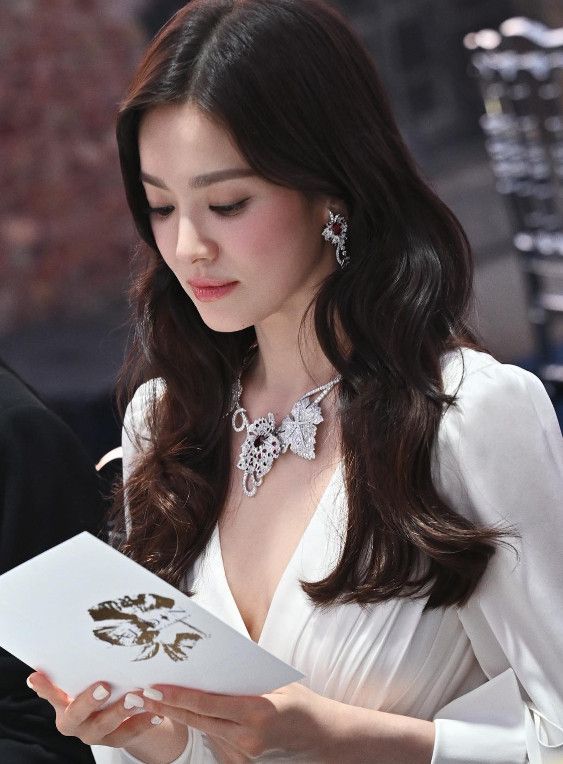 송혜교 / DBC뉴스