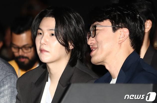 방탄소년단(BTS) 슈가가 26일 서울 강남구 코엑스에서 열린 '갤럭시 언팩 2023' 행사에 참석해 있다. 2023.7.26/뉴스1 ⓒ News1 김민지 기자