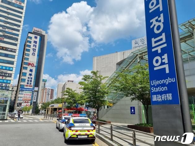 4일 경기 의정부시 의정부역 앞에 경찰 순찰차가 대기하고 있다.2023.08.04./뉴스1 양희문 기자