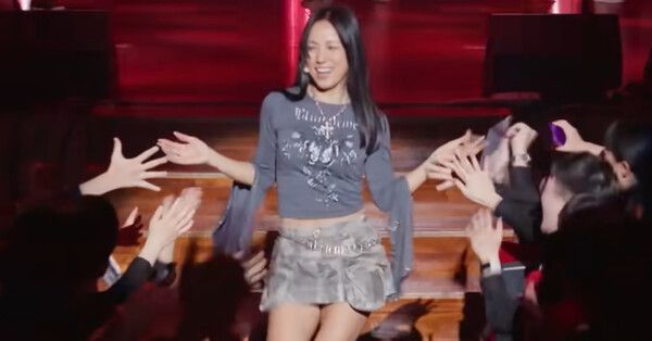 이효리가 추억 팔이 예능만 한다고 비판 /사진='댄스가수 유랑단'