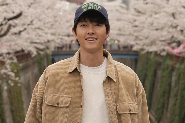 출처 - 송중기 인스타그램