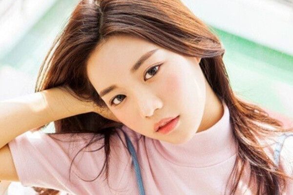 고윤정/출처-대학내일