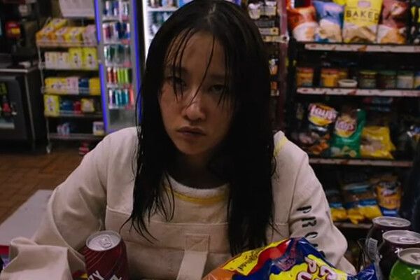 출처 - 영화 '모나리자 앤드 더 블러드문'