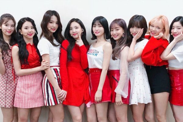 출처 - 트와이스 SNS