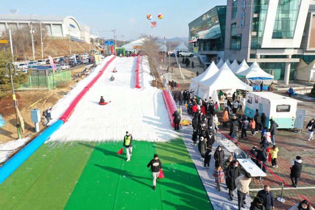 1. 영동 눈썰매장 (1)