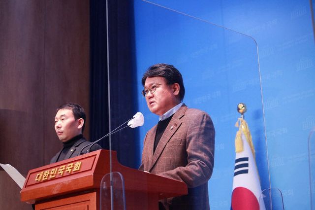 2022122701002004600075131