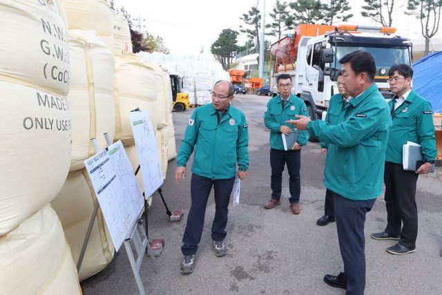 청주시장 이범석, 서원구 제설기지 점검