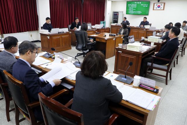 충북도의회 제413회 정례회 4차 행정문화위원회