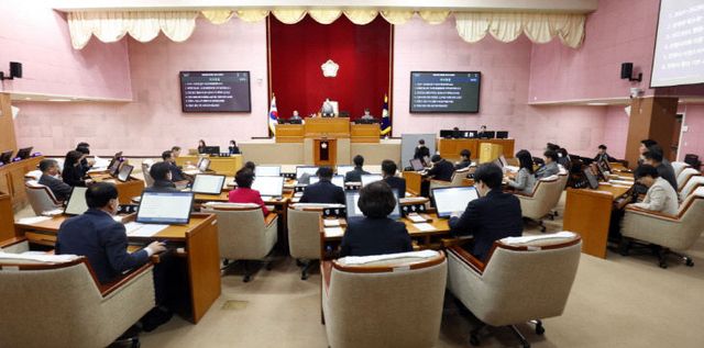 안양시의회, 32일간의 여정 ‘제289회 제2차’ 정례회 폐회