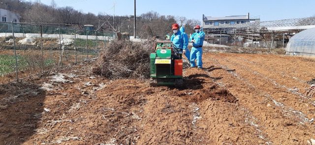 림 인접지역 영농부산물 파쇄 지원 (1)