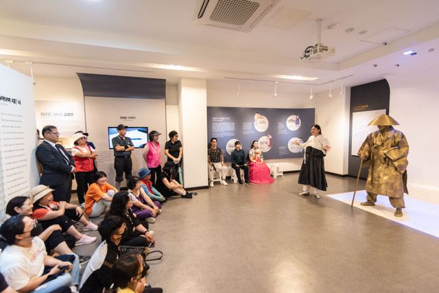 1-2 김삿갓문학관 공연형 전시해설