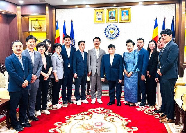 캄보디아 노동직업훈련부 행쑤어장관 면담 (1)