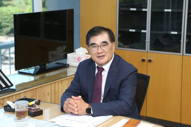 김기웅 서천군수