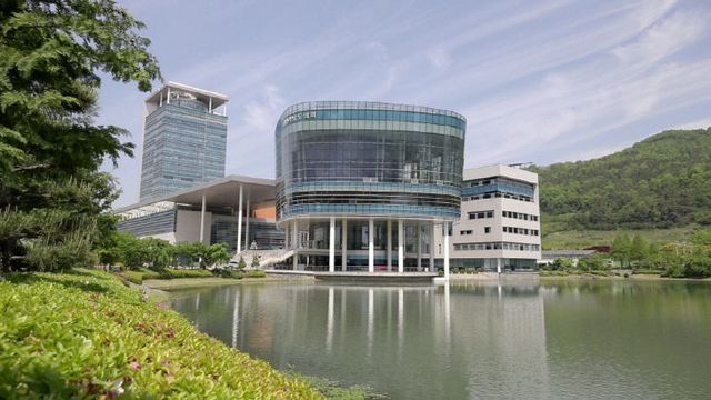 변환전남도의회 전경