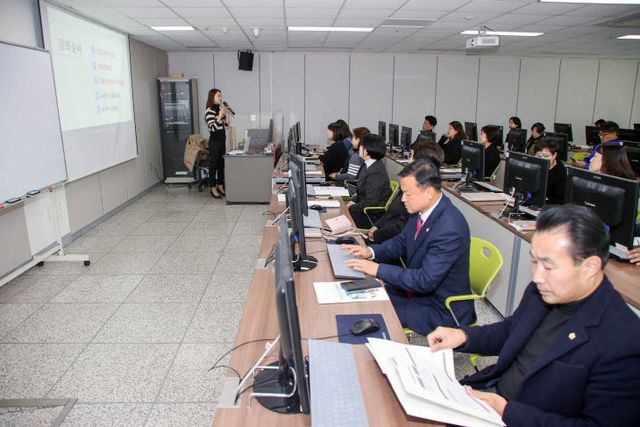 사본 -디지털 역량강화 교육 사진 1. (1)