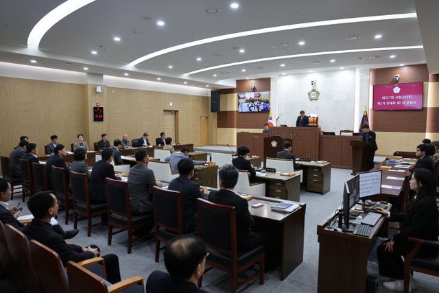 서천군의회 제327회 정례회 모습