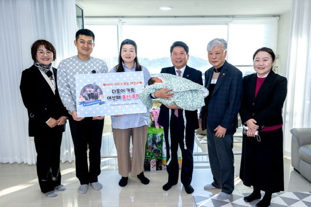-제천시 다둥이가정, 우렁찬 울음소리의 여섯째 득남