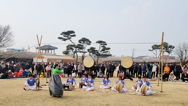 1. 지난 10일 서산해미읍성에서 열린 민속행사4