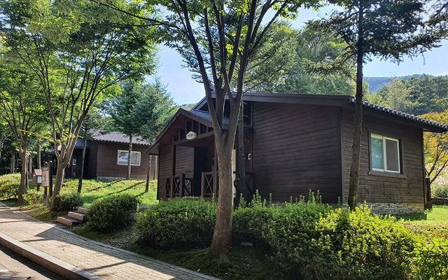 2-2. 용인자연휴양림 숙소동 가마골 모습