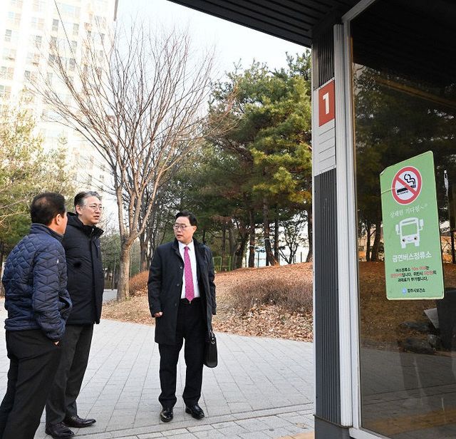 강수현 양주시장, 출근길 광역버스를 이용하는 시민들과 소통