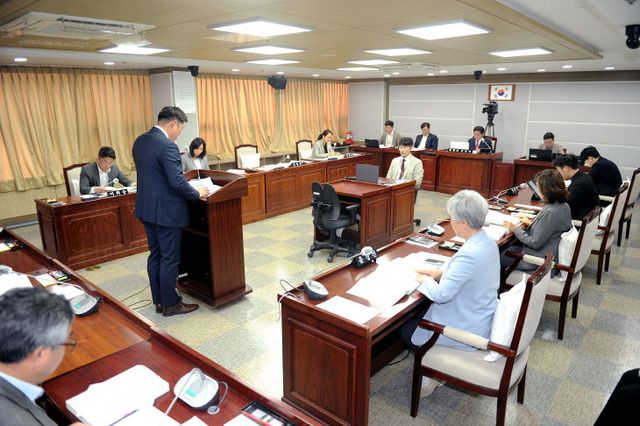 수원특례시의회 복지안전위원회, ‘조레안 등 14건’ 심사