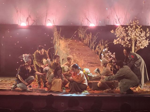 4.극단 예촌 공연 모습2