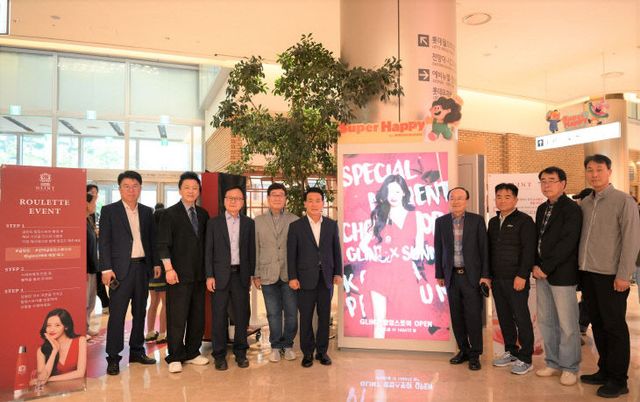 행사장을 방문한 백성현 시장 (5)