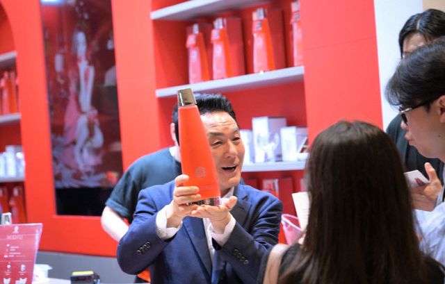 행사장을 방문한 백성현 시장 (3)