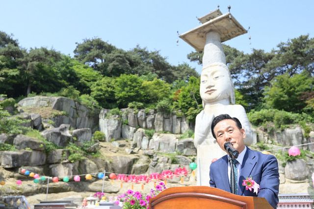 축사를 전하는 백성현 시장
