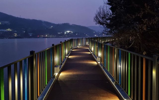 3-2. 삼죽 덕산저수지 수변산책로 완공