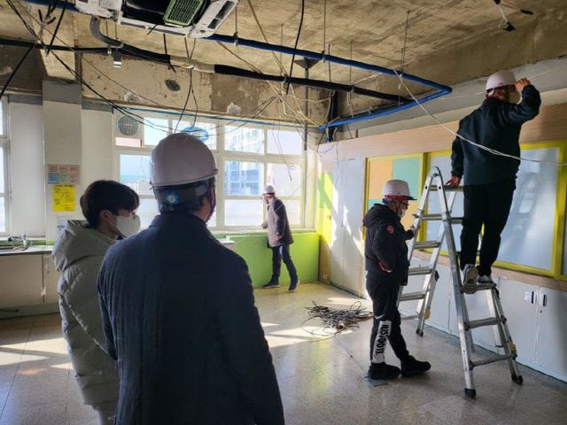 효율성을 높이는 학교시설 혁신)(