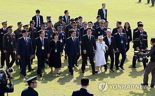 20251001000432_PYH2025100105200001300_P2