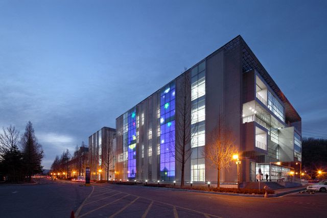 대전정보문화산업진흥원 외경 사진(1) (1)