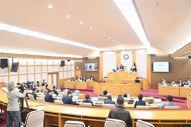 (보도사진)제259회 파주시의회 임시회 폐회