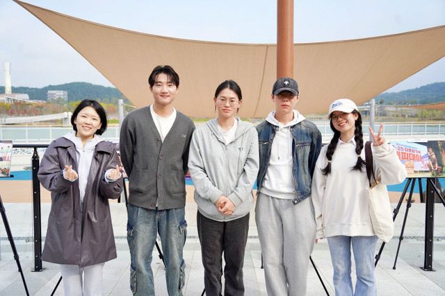 한남대학교 학생 및 교수 (2)