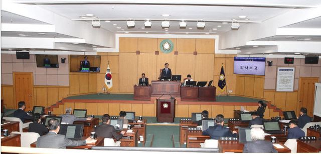 1-1. 제307회 임시회 제2차본희의1