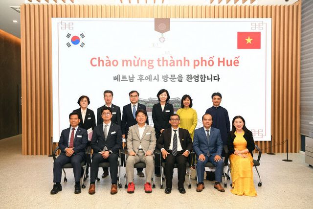 베트남 후에시 대표단, 제31회 동래읍성역사축제 방문)