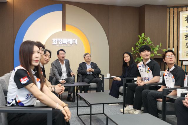 정명근 화성특례시장 볼링선수들 정담회