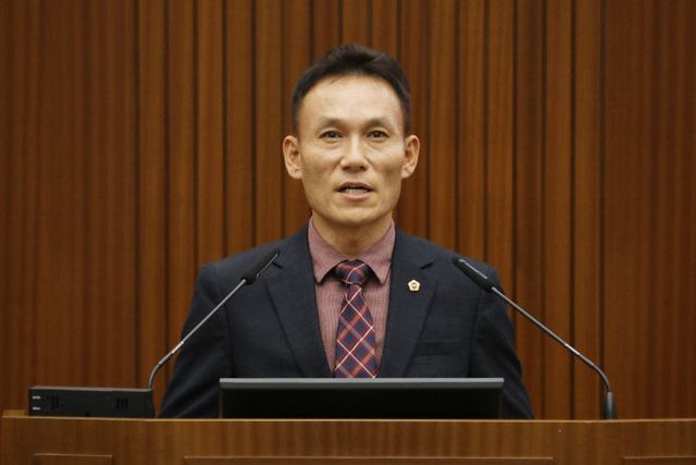 5분발언(윤지성)