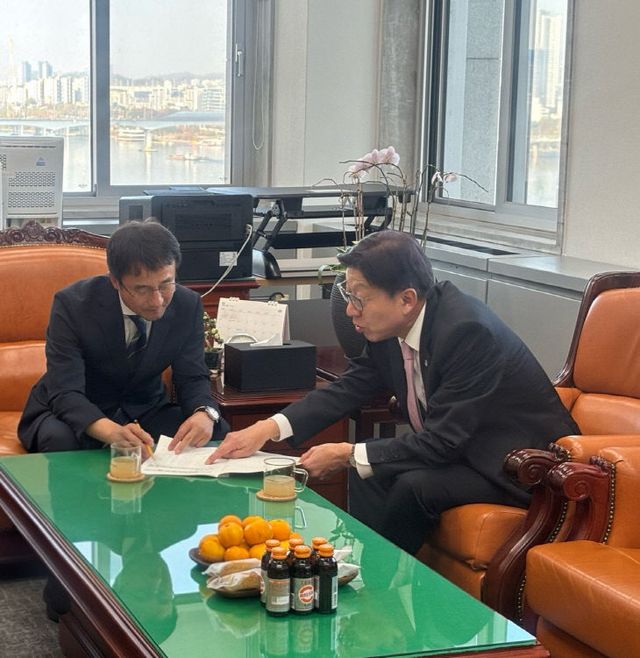 한병도 예산결산특별위원장 접견