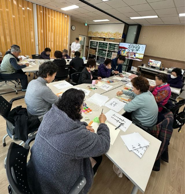 의정부시 치매안심센터, 치매예방교실 '행복더하기' 큰 호응