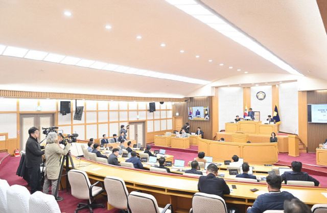 (보도사진)파주시의회, 제260회 제2차 정례회 개회