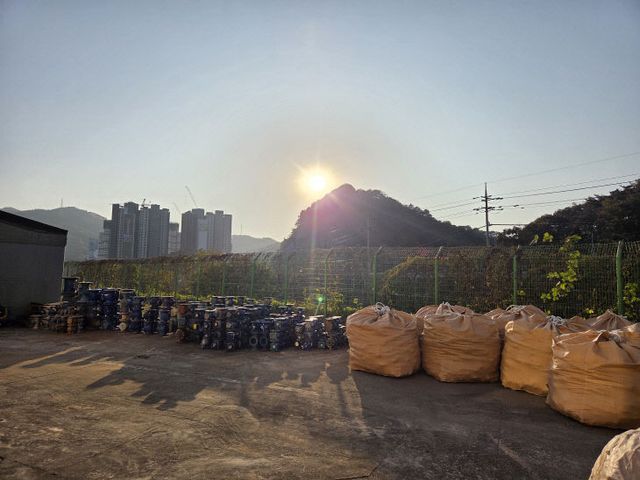 폐수도계량기 및 부속자재 사진