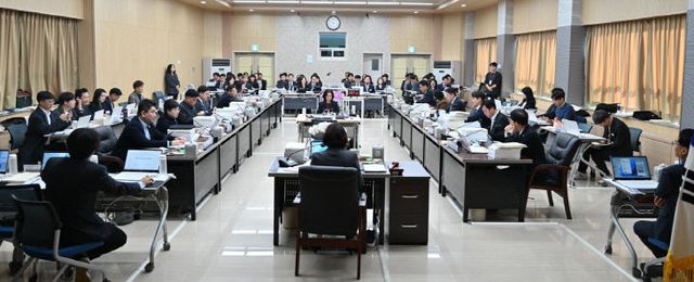 경기도의회 교행위, 14일간의 대장정 ‘2025년 행정사무감사’